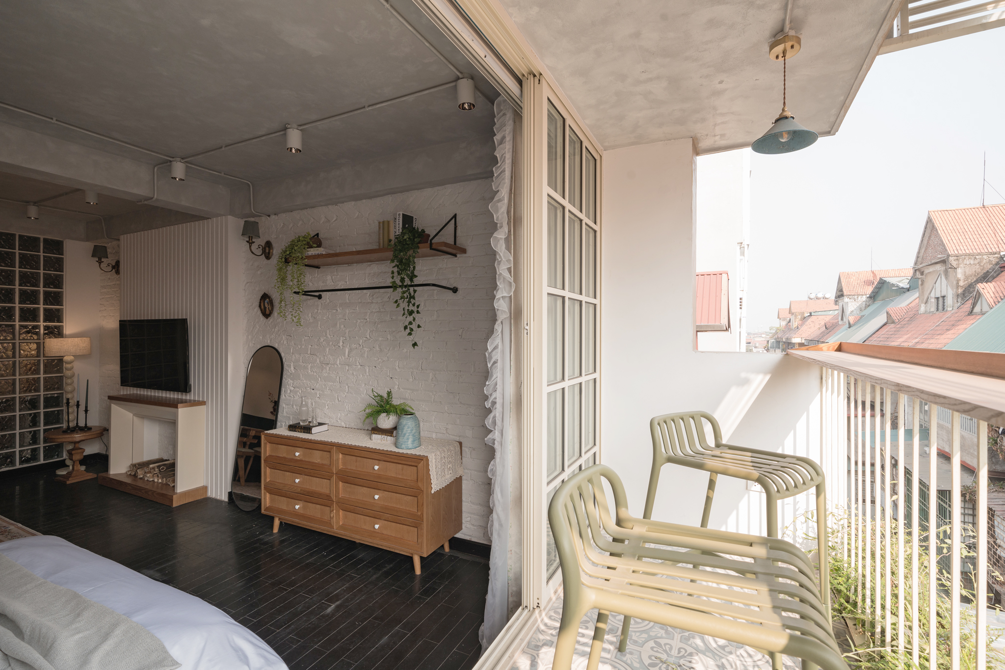 CĂN HỘ STUDIO GAM MÀU ẤM CÚNG SAU CẢI TẠO